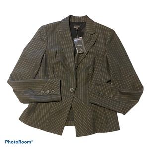 BEBE gray blazer size 8 beautiful new